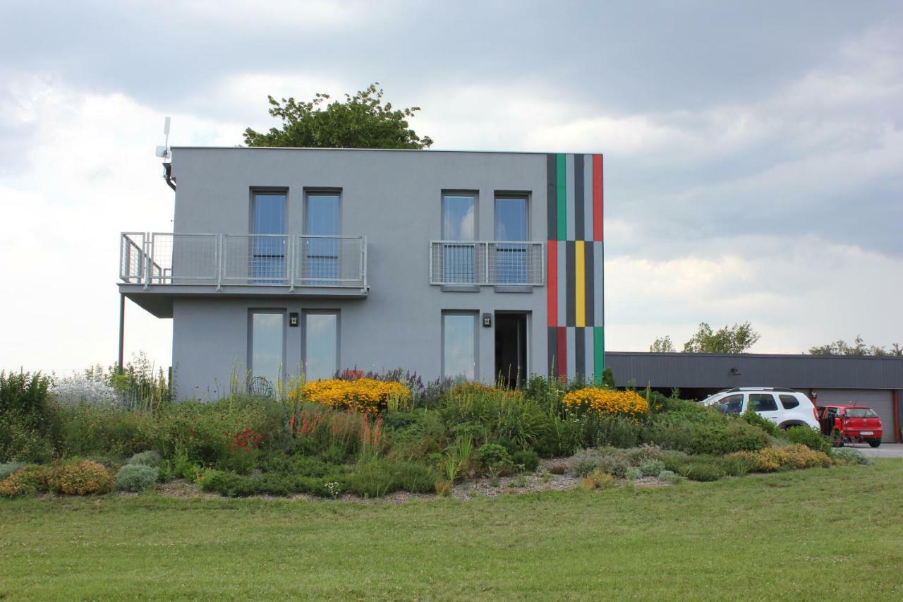 Penzion Na Samotach Appartement Jindřichův Hradec Buitenkant foto